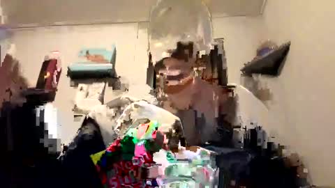 Snapshot of dafnecloutier chatting on 02.04.25 Dafne 27 Cory-24 online show from 02.04.25