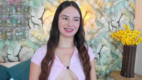 Snapshot of dafnevega chatting on 02.07.25 Dafne online show from 02.07.25