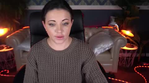 Snapshot of dafni_mon chatting on 02.25.26 Dafni Mon online show from 02.25.26