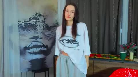 Hello my name Disa Im glad to see you in my room online show from 02.01.26