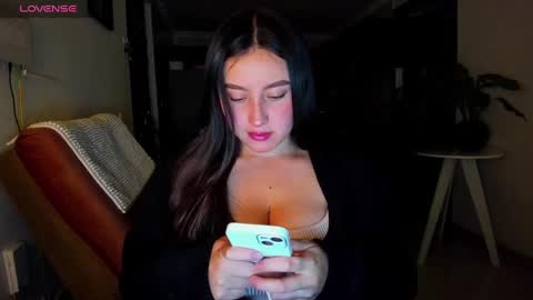 Snapshot of dahi_anne chatting on 01.19.25 Call me D online show from 01.19.25