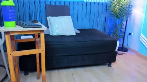 Dahiane Connor online show from 04.29.26