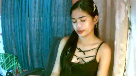 Im Dahlia online show from 04.01.26