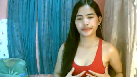 Im Dahlia online show from 04.12.26