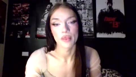 Snapshot of dahlia_adore chatting on 11.09.25 dahlia_adore online show from 11.09.25