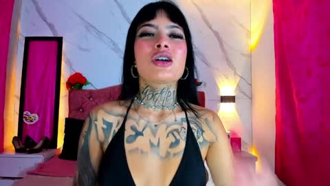 Snapshot of dahlyagoddess chatting on 05.26.26 diosa dhaly online show from 05.26.26