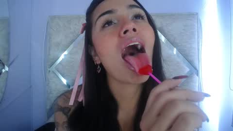 Snapshot of daila_ chatting on 01.23.25 daila_ online show from 01.23.25