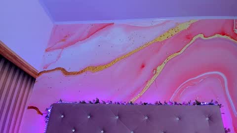 Snapshot of daisy__rose chatting on 02.22.25 Dai online show from 02.22.25