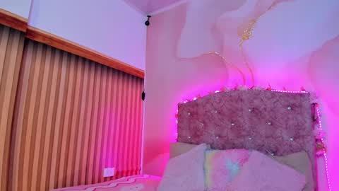 Snapshot of daisy__rose chatting on 03.06.25 Dai online show from 03.06.25