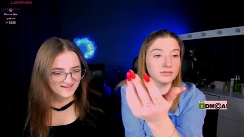 Snapshot of daisy_candy chatting on 02.04.25 Little Di online show from 02.04.25