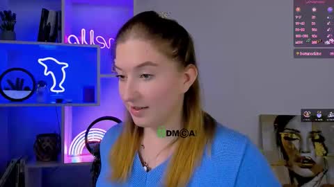 Snapshot of daisy_candy chatting on 12.14.25 Little Di online show from 12.14.25