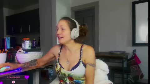 Daisy online show from 12.05.25