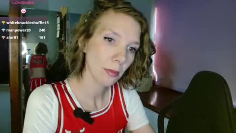 daisy_lovely online show from 11.17.25