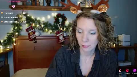daisy_lovely online show from 12.19.25