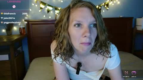Snapshot of daisy_lovely chatting on 08.04.26 daisy_lovely online show from 08.04.26