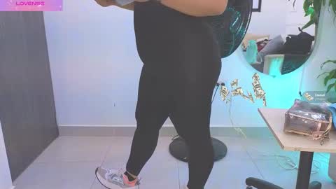 Daisy Price online show from 03.14.26