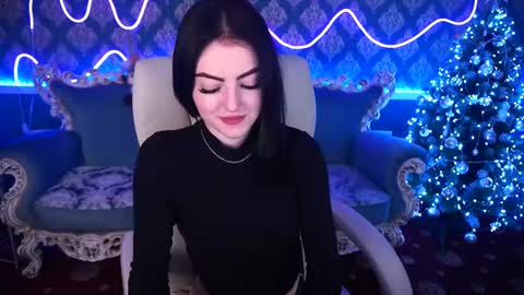 Snapshot of daisydelight_ chatting on 12.22.24 daisydelight_ online show from 12.22.24