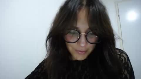 IG  dakotasofiaa online show from 09.24.25