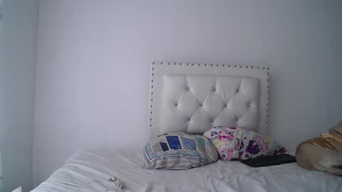 Dakota and Aron online show from 02.08.25