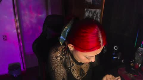 Dakota Crab online show from 02.07.25