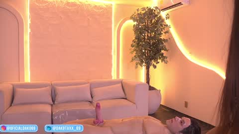 Snapshot of dakota_leex chatting on 01.17.26 dako online show from 01.17.26