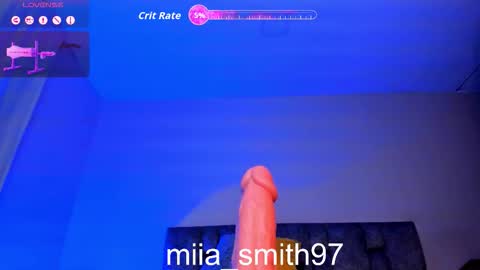 mia online show from 10.22.25