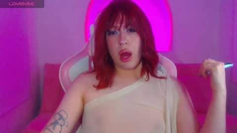 Snapshot of dakota_schiffer6 chatting on 03.06.25 lia Elizabeth 3 online show from 03.06.25