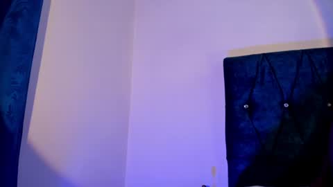Snapshot of dakota_skyyyy chatting on 06.12.26 Mariana online show from 06.12.26
