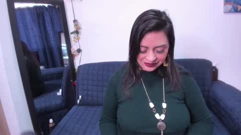 Snapshot of dakotaagray chatting on 10.05.25 Dakotaagray online show from 10.05.25