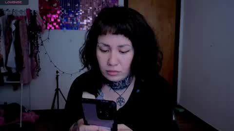 Snapshot of dakotacandy_ chatting on 11.13.25 Dakota online show from 11.13.25