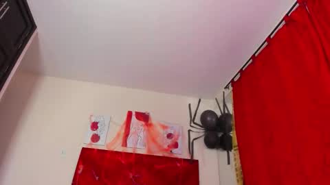 dakotaholand online show from 10.15.25