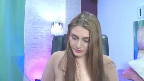 dakotarobbins_ online show from 09.28.25