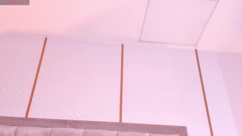    online show from 08.05.26
