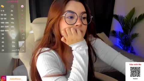 dakottaa__ online show from 03.12.25