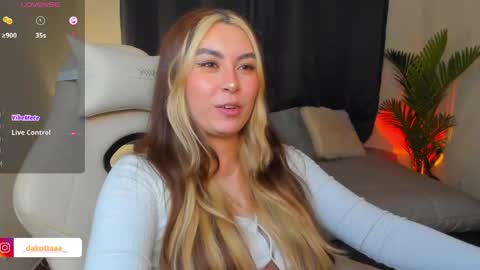 dakottaa__ online show from 05.15.26