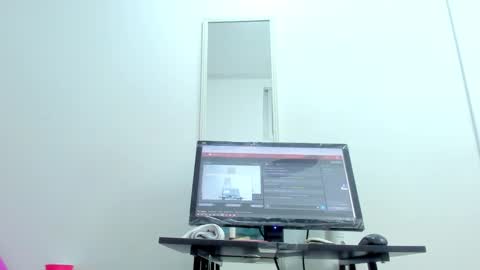  Ren  online show from 02.19.25