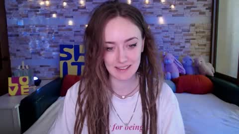 Snapshot of dalia_peach chatting on 01.07.26 Dalia online show from 01.07.26