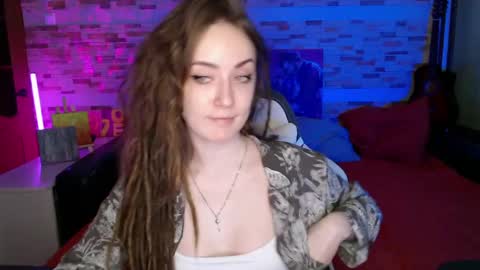 Dalia  online show from 04.24.26