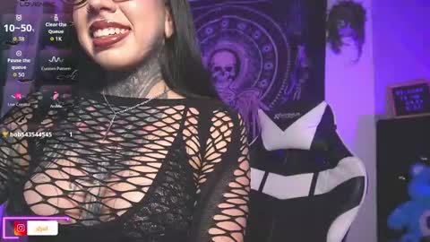 Snapshot of dalia_vorhees chatting on 12.03.25 dalia_vorhees online show from 12.03.25