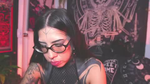 dalia_vorhees online show from 05.04.26
