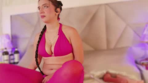 Snapshot of daliajohnson_ chatting on 03.24.26 leila williams online show from 03.24.26