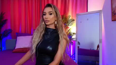 DalidaSelena online show from 09.22.25