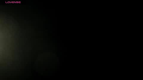 Snapshot of dalila_oficials chatting on 11.11.25 online show from 11.11.25