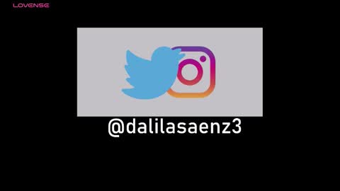 Snapshot of dalila_oficials chatting on 11.28.25 online show from 11.28.25