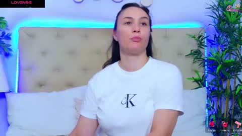 daliyaa_ online show from 07.01.26