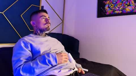 Dallas whitee online show from 03.23.26