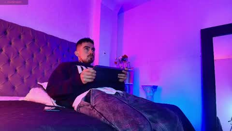 Snapshot of dallas_whitee chatting on 04.19.26 Dallas whitee online show from 04.19.26