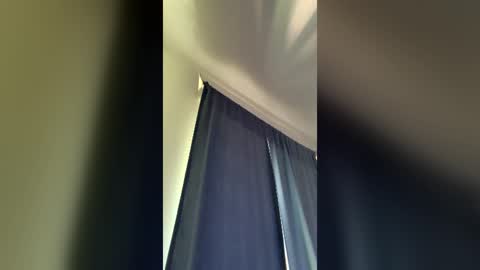 Snapshot of dallian1 chatting on 06.15.26 dallian1 online show from 06.15.26