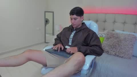 DAMIAN online show from 01.09.25