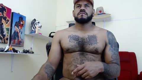 Snapshot of damian64436171 chatting on 10.26.25 damian64436171 online show from 10.26.25